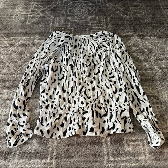 Rails Marti Ivory Cheetah Blouse Rayon - Picture 6 of 8